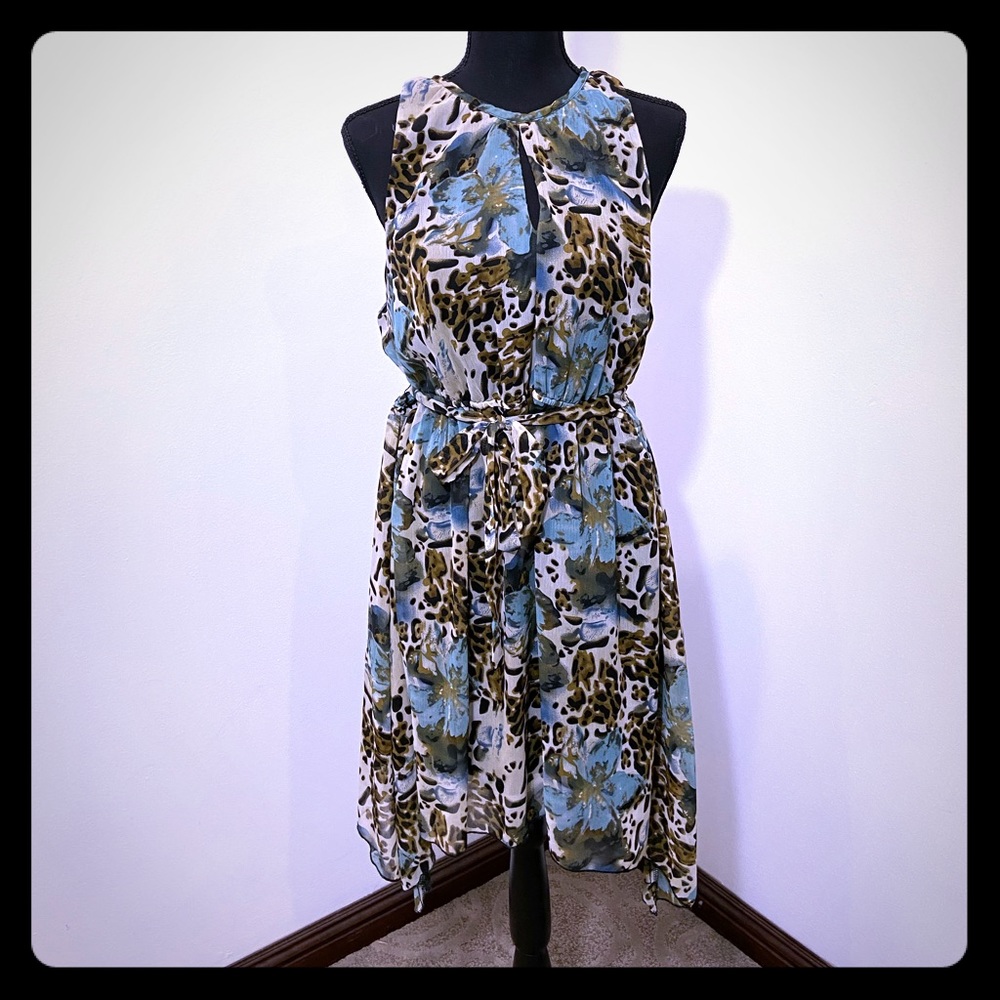Abria Leopard Dress, Size Large